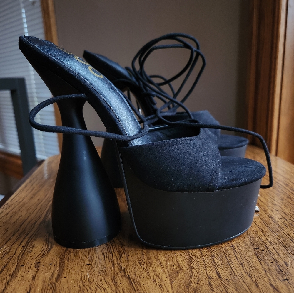 Ego Bite-Me Lace Up Peep-Toe Platform Heel Size 6 UK 4 Black